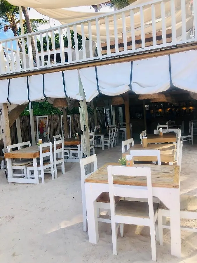 بونتا كانا Ducassi Rooftop Pool Suites Beach Club And Spa Los Corales Beach فندق بونتا كانا