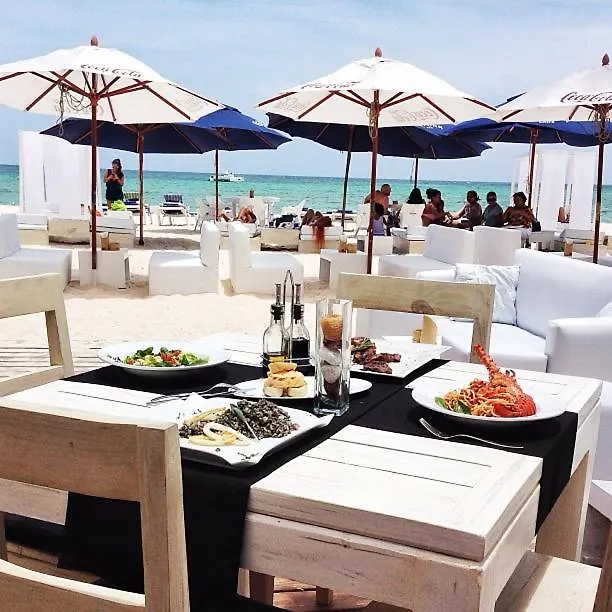 بونتا كانا Ducassi Rooftop Pool Suites Beach Club And Spa Los Corales Beach جمهورية الدومينيكان